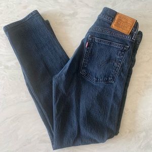 Levi’s Wedge Straight 25 Dark Wash